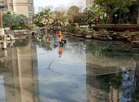 榆林景观池淤泥清理